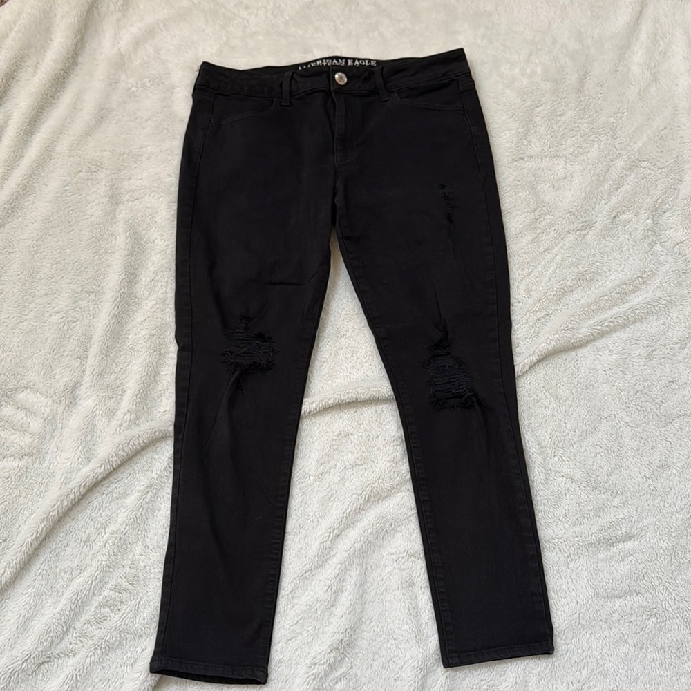 American Eagle Black Distressed Jeans